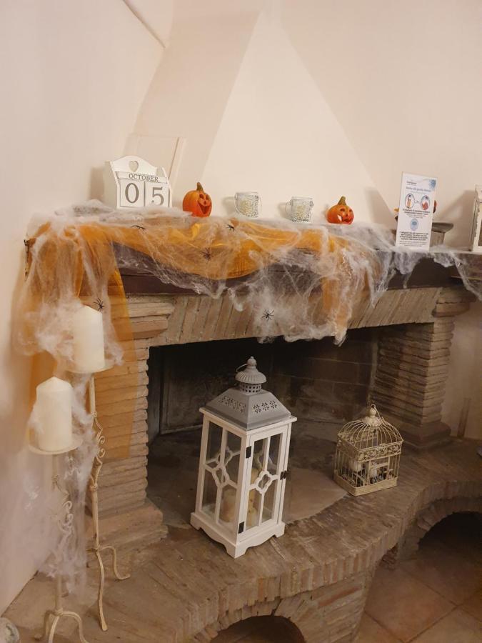 B&B Villa Maria Terni Bagian luar foto