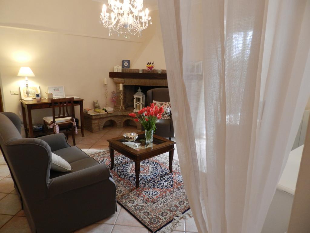 B&B Villa Maria Terni Bagian luar foto